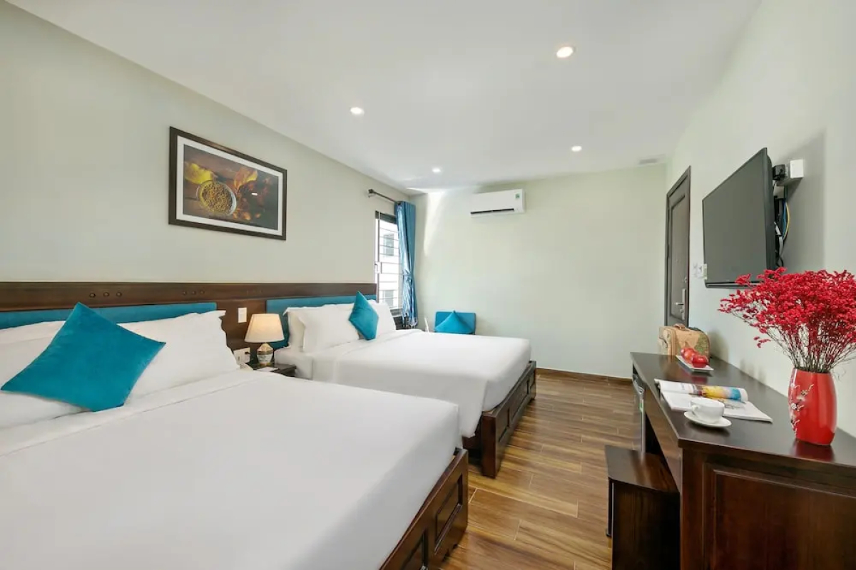 Celina Hotel & Apartment