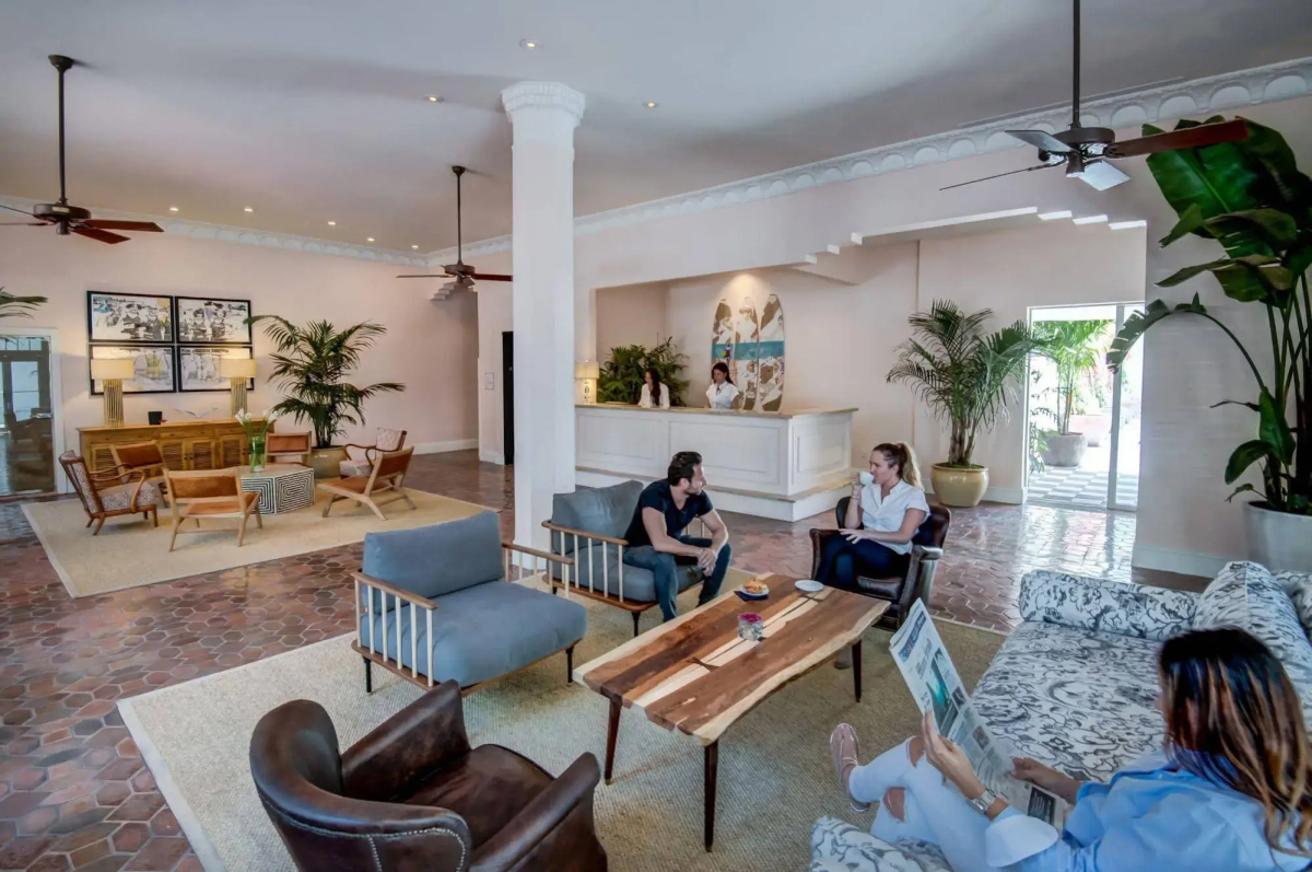 Clinton Hotel South Beach