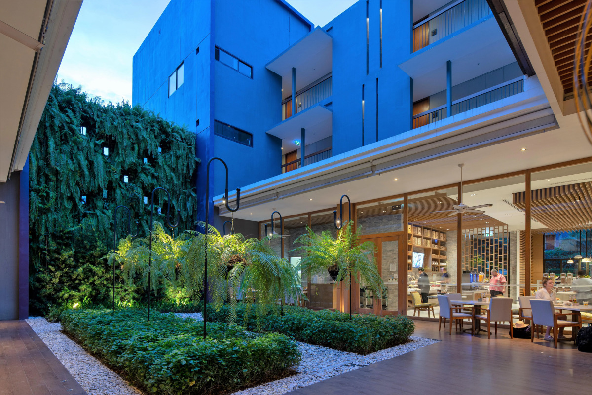 Holiday Inn Express Phuket Patong Beach Central by IHG