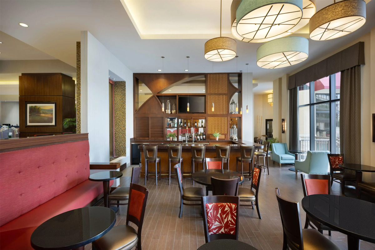 Ramada Plaza by Wyndham Orlando Resort & Suites Intl Drive