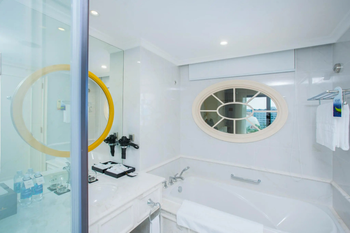 Отель Wyndham Grand Phu Quoc