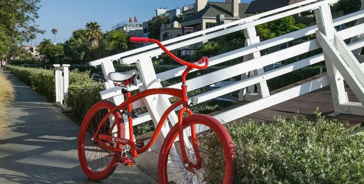 The Kinney - Venice Beach