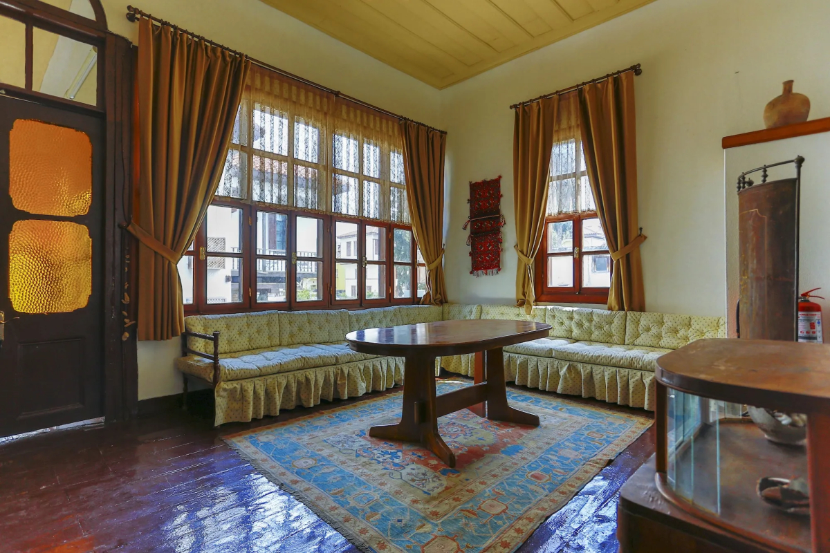 Atelya Art Hotel