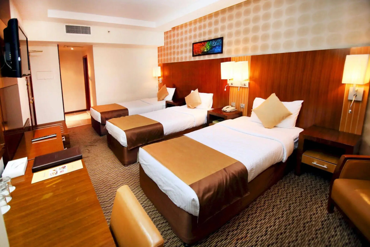 Sun And Sands Downtown Hotel
