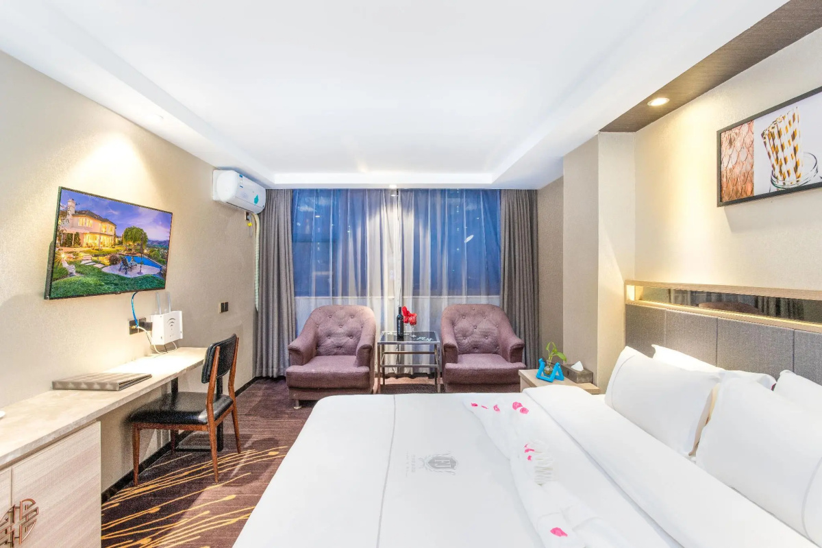 Fuhao Hotel