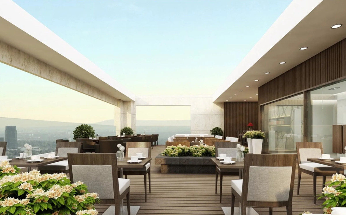 Central Palace Hotel