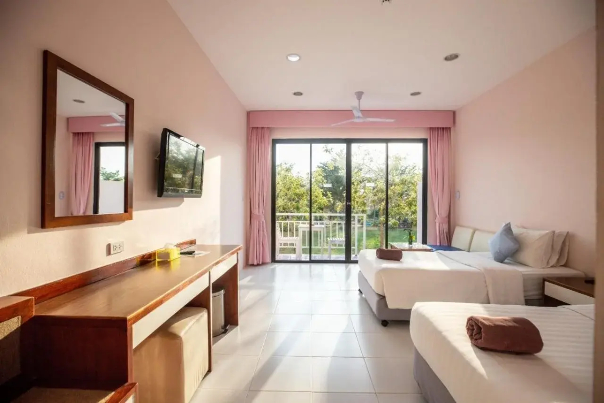 Xanadu Beach Resort