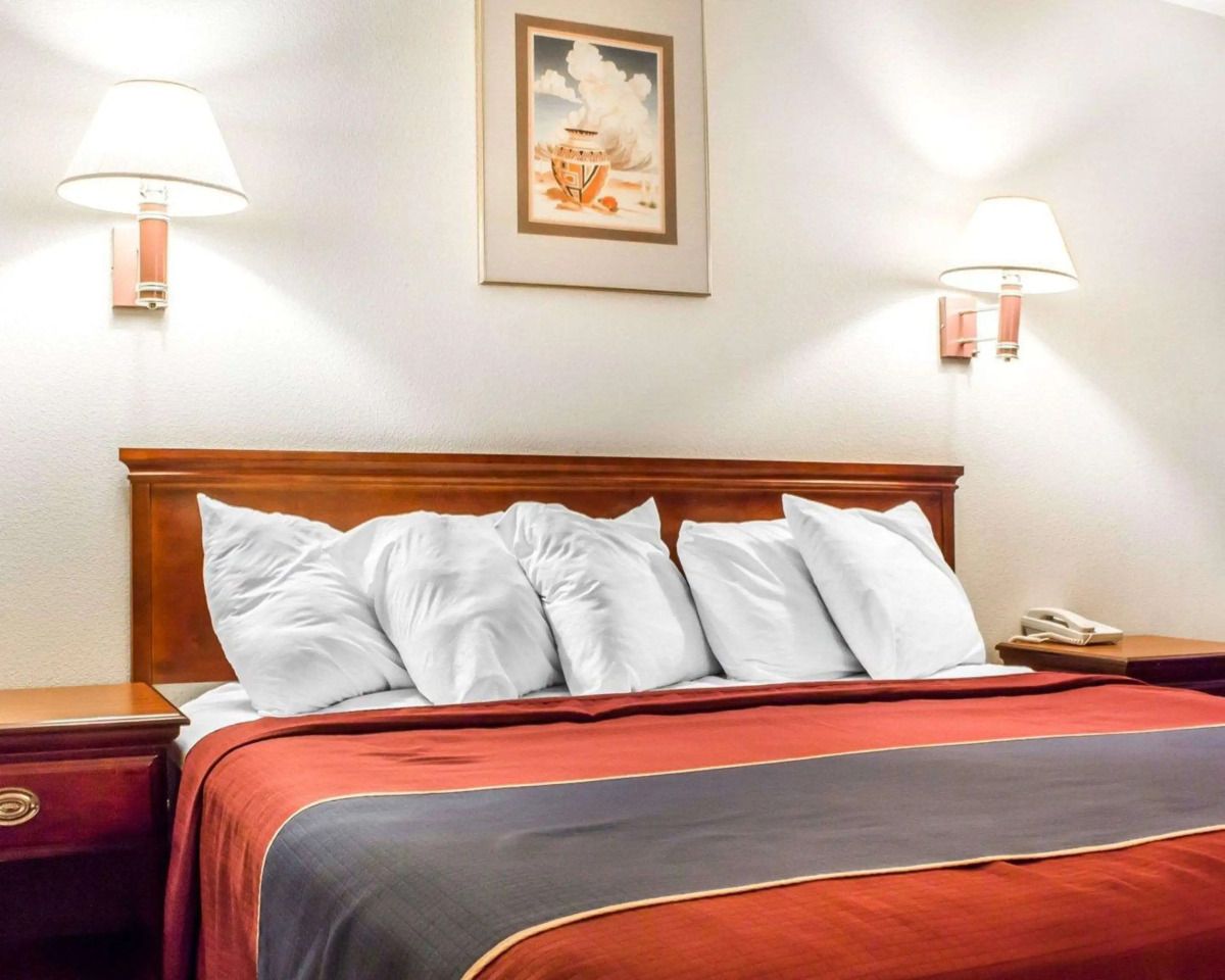 Rodeway Inn Winslow I-40