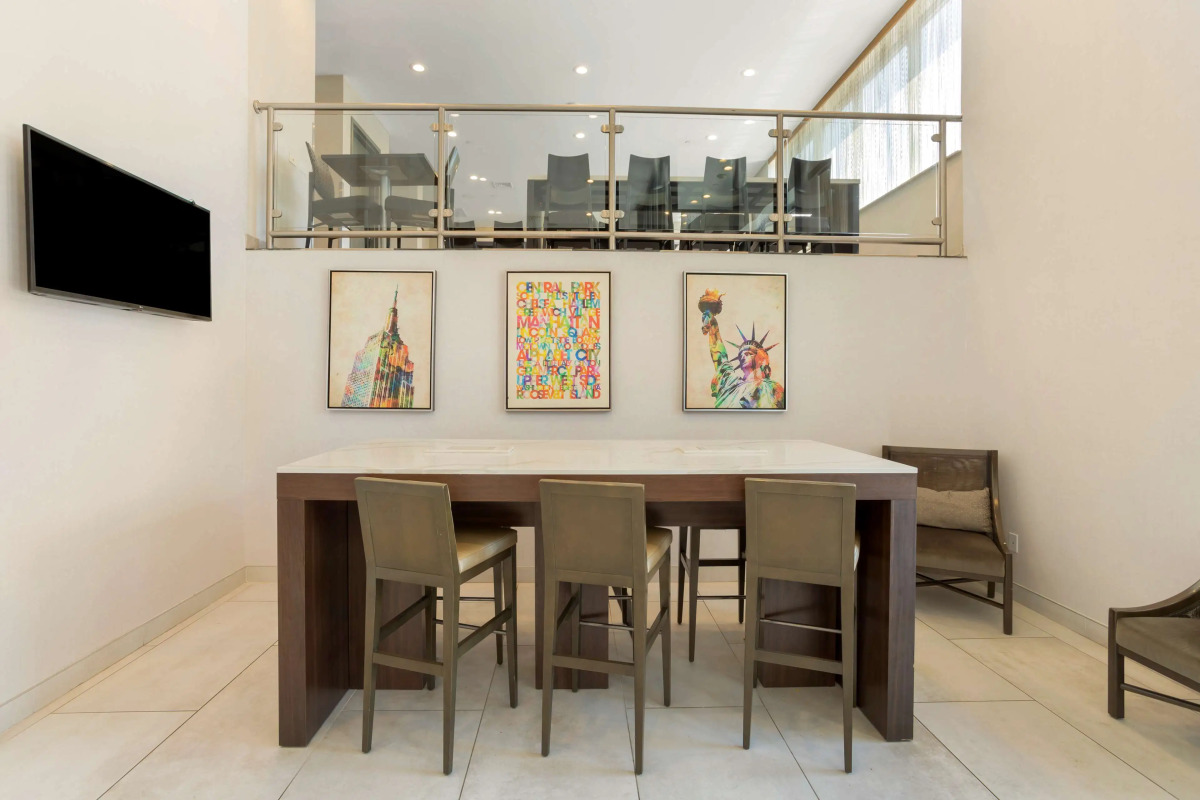 Best Western Plus Plaza Hotel