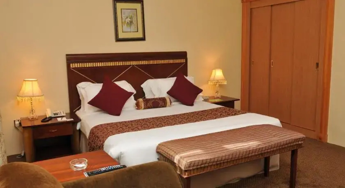 Cassells Hotel Apartments Deluxe