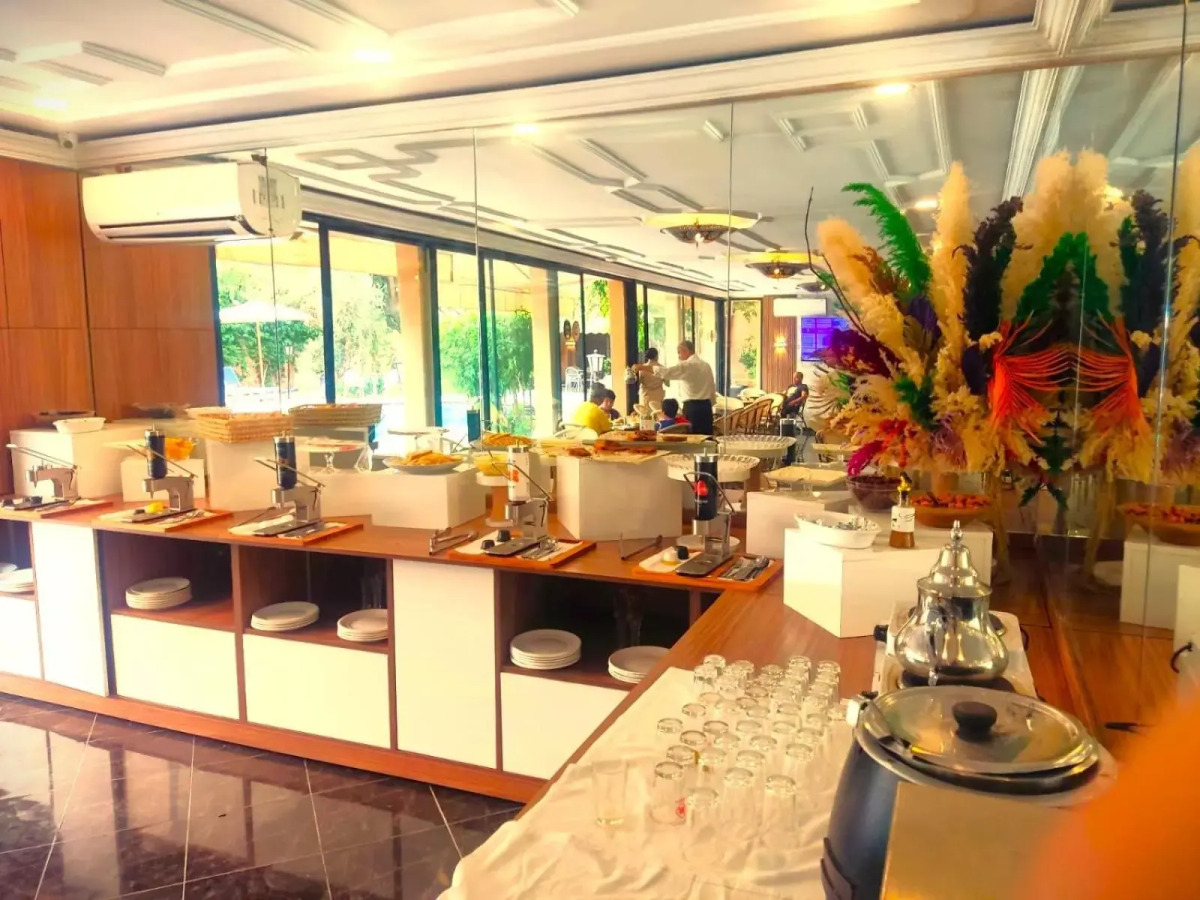 Appart-Hotel EZZAHIA by HMS