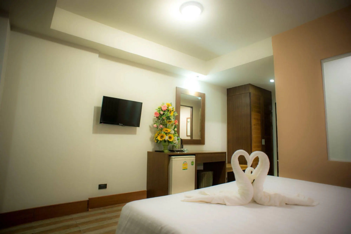 Collection O JA Siam City