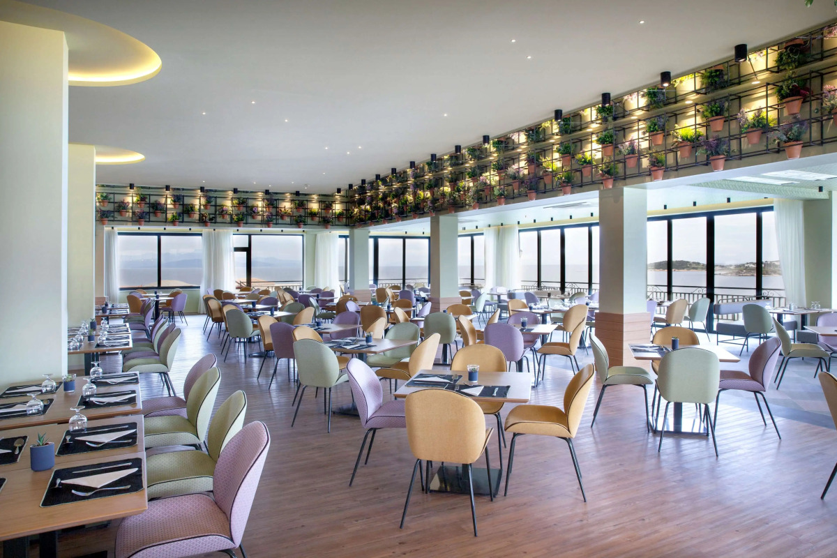 Отель Dolce Athens A tica Riviera