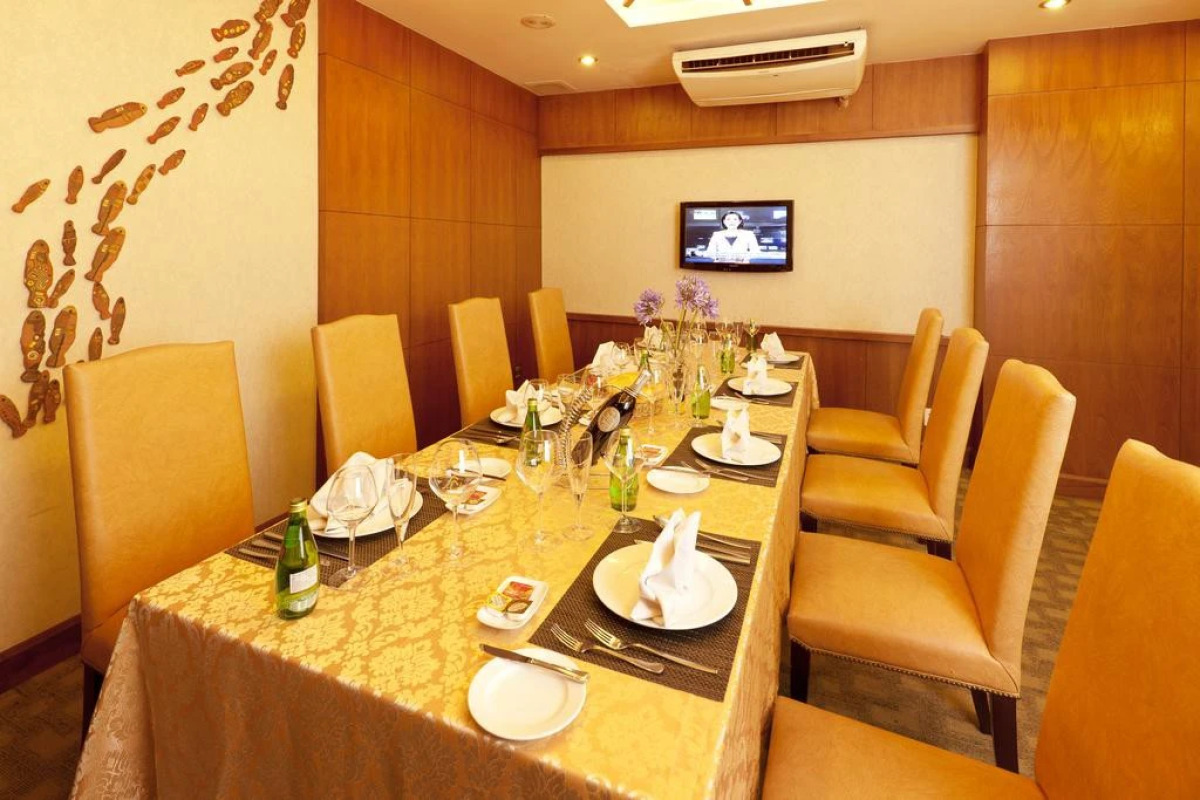 Liberty Hotel Saigon Parkview