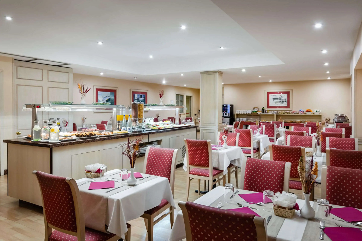 Отель Sunotel Junior