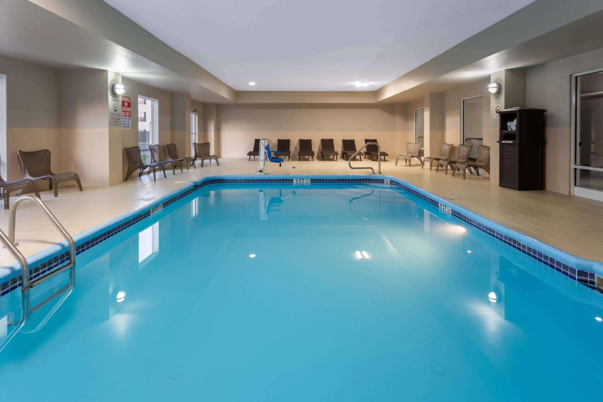 La Quinta Inn & Suites by Wyndham Columbus West - Hilliard