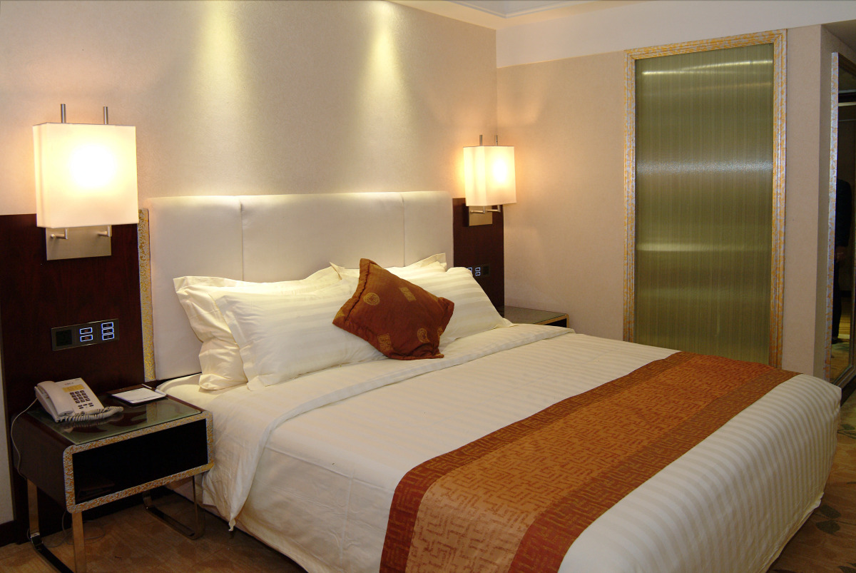 Guangdong Hotel-Free Shuttle & Registration Counter Service during Canton Fair