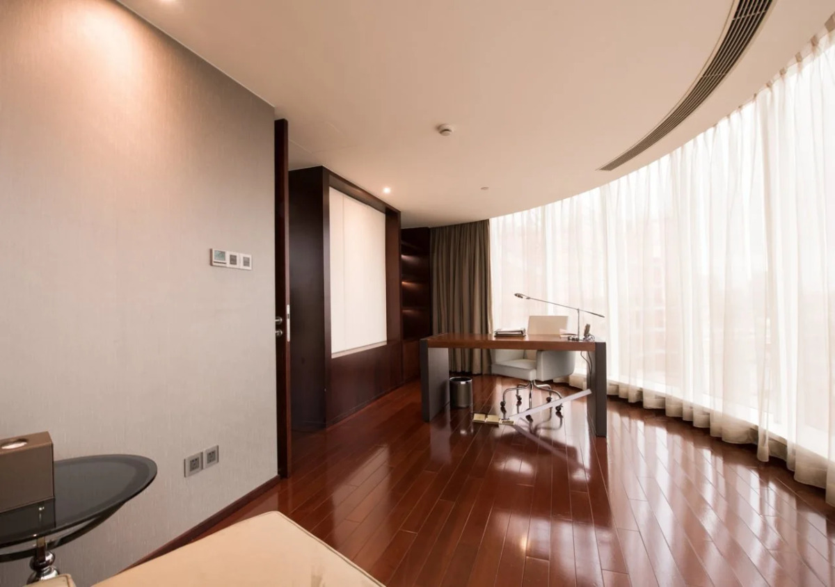 Royal International Hotel