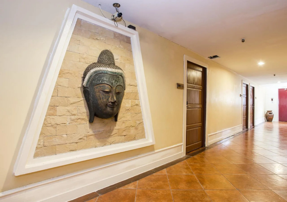 Royal Ivory Sukhumvit Nana