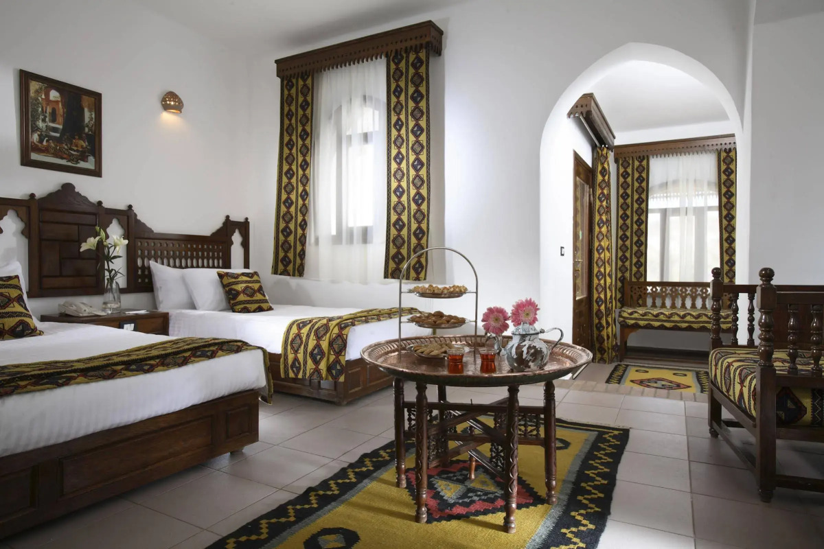 Sonesta Beach Resort & Casino