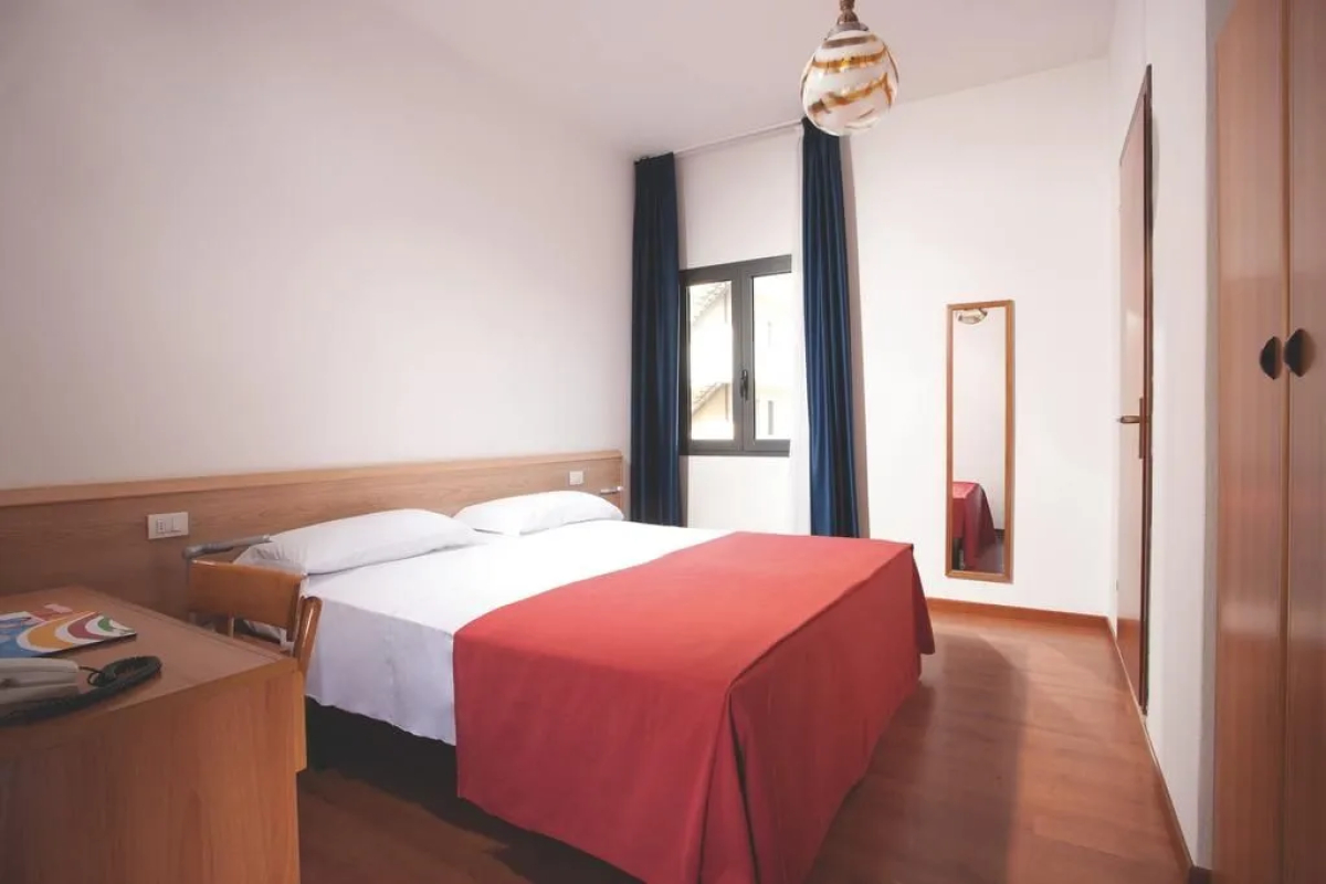 Hotel Diana