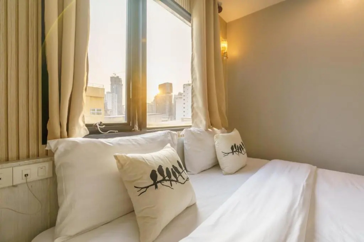 De Lux Bangkok Hotel