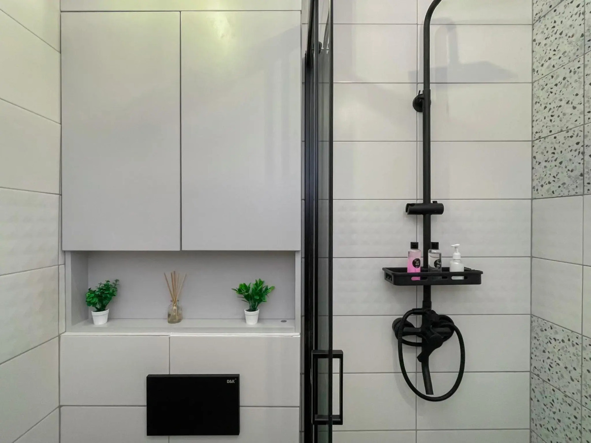 Апартаменты на Нижняя Первомайская 64