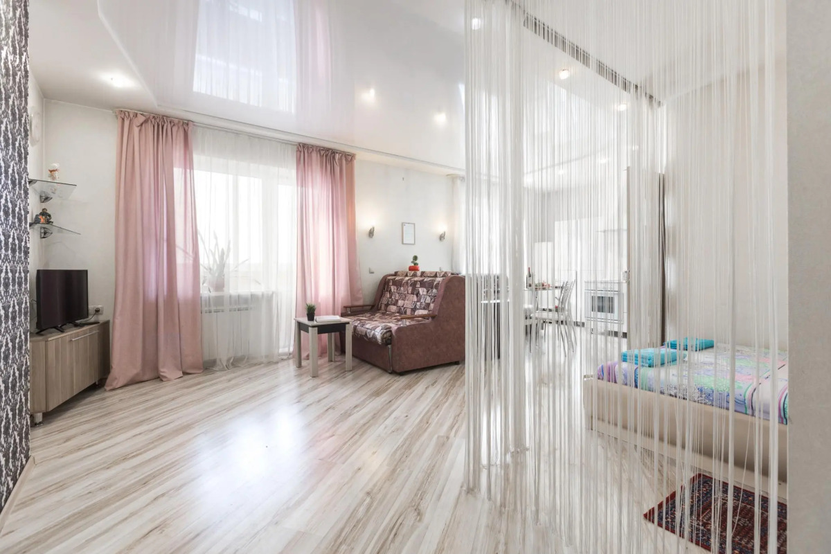 Yousinn (Юсинн) на улице 2-ой Обской 73