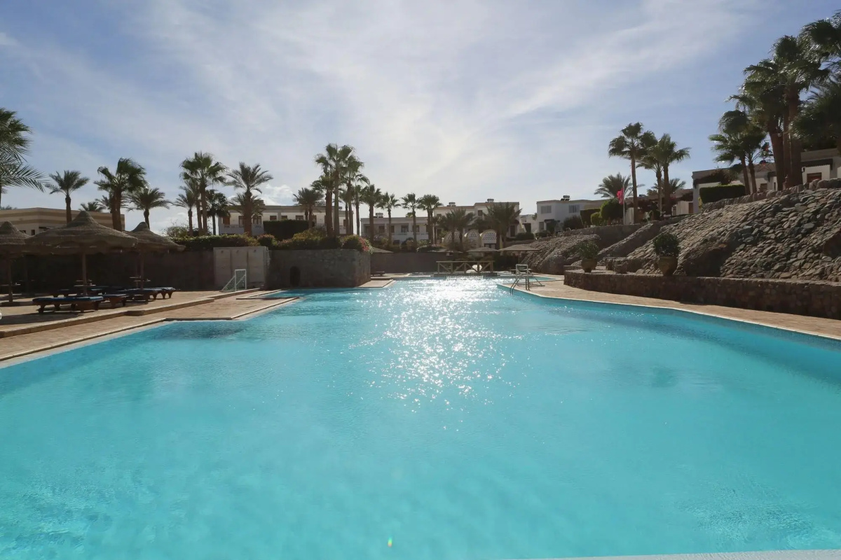 Club Reef Resort