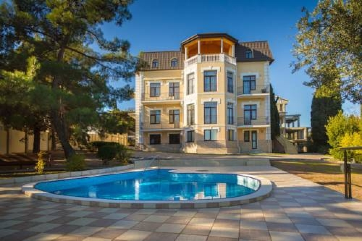 Villa Caprice