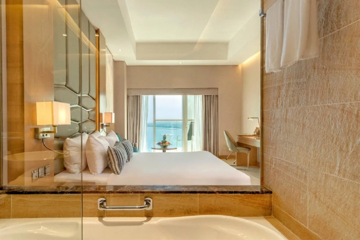 Royal Central Hotel & Resort — the Palm