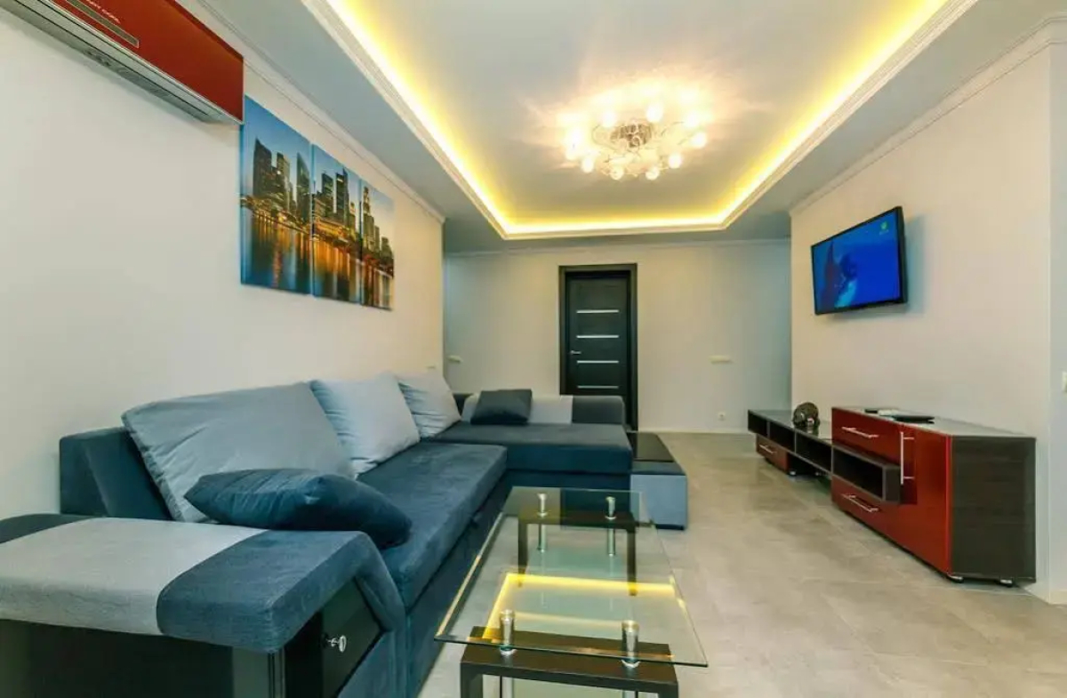 Big Lux Apartments