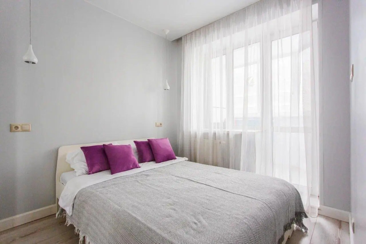 Moment House (Момент Хаус) на улице Народного Ополчения