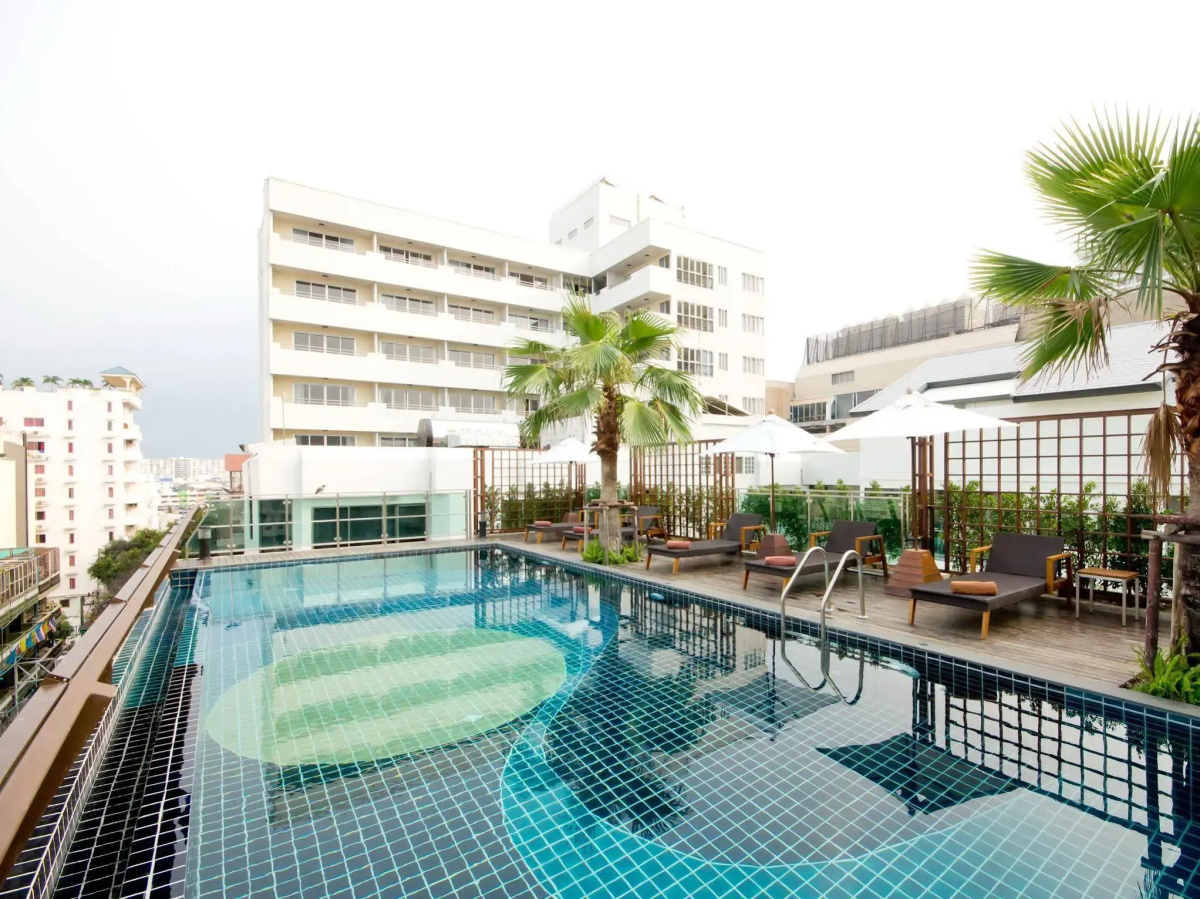 Sunshine Hotel And Residences