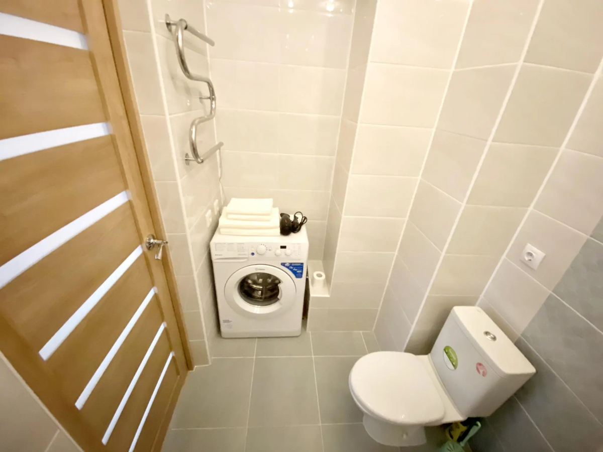 4 Сезона на улице Рудольфа Нуреева 10