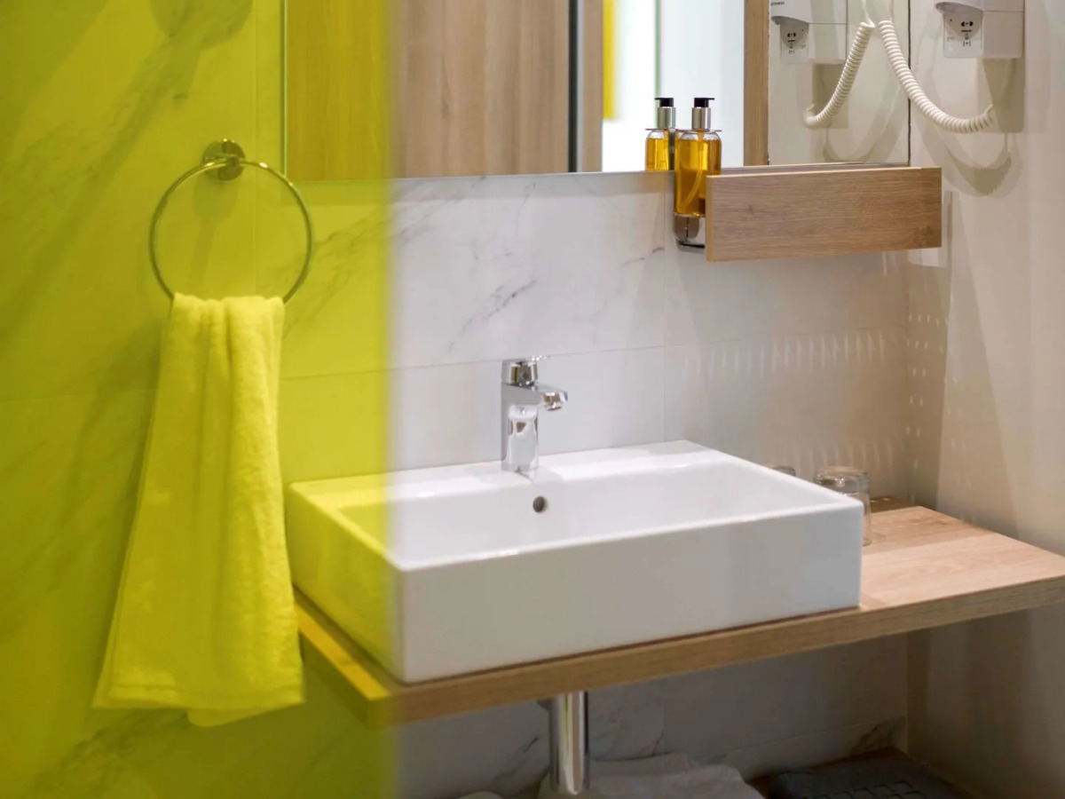 ibis Styles Athens Routes