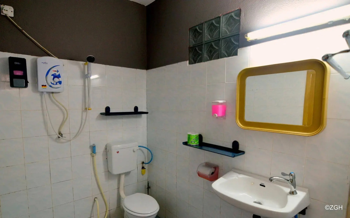 Zackry Guest House