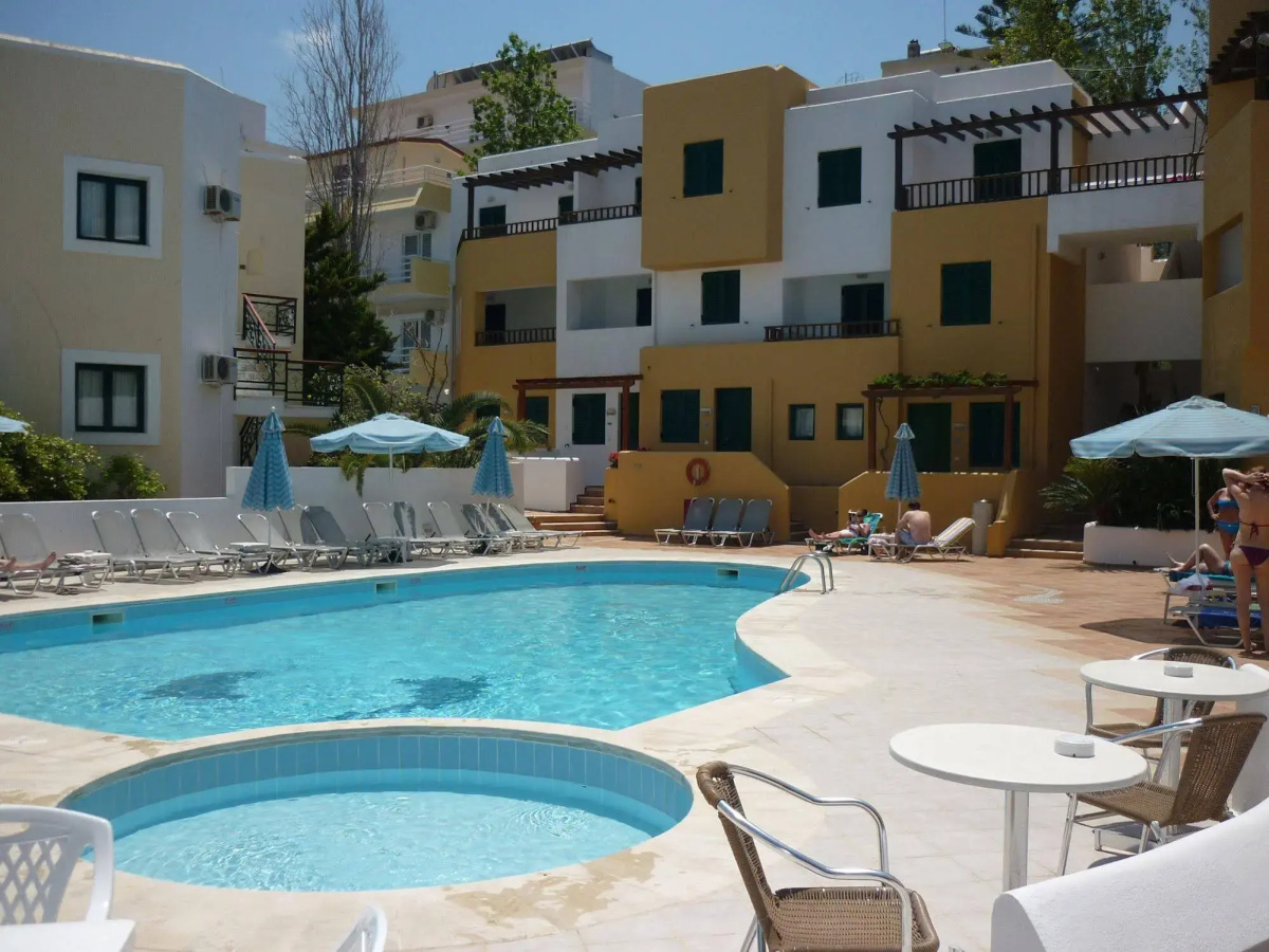 Elmi Suites Beach Hotel - All Inclusive