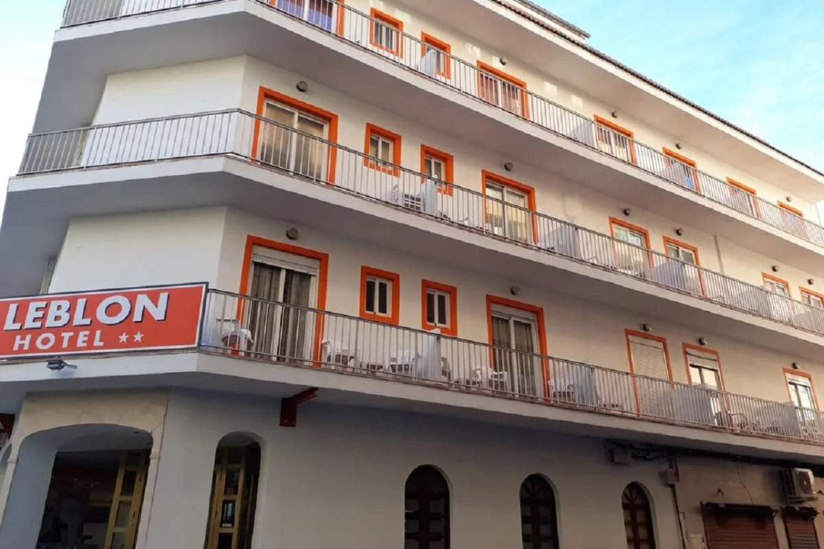 Hotel Leblón