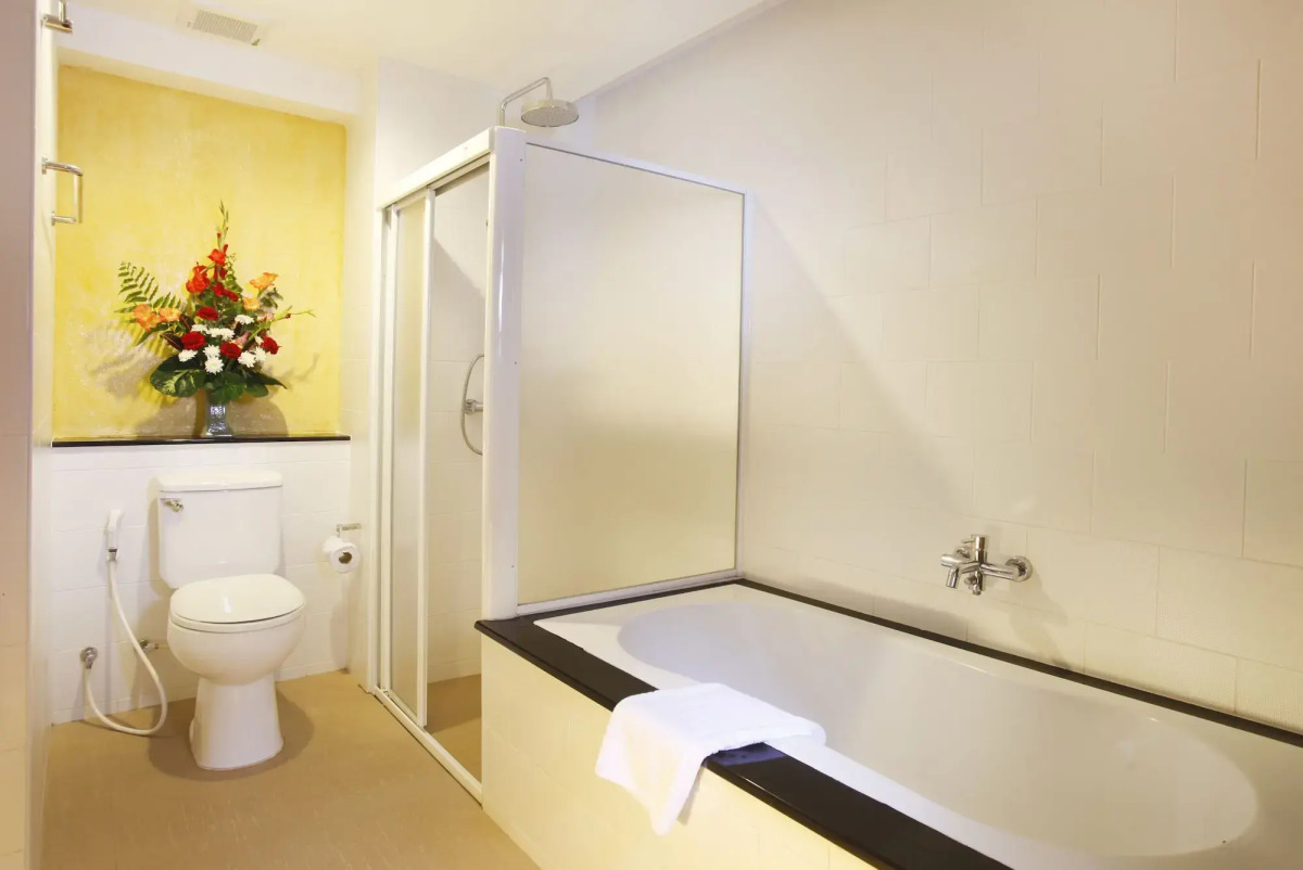 Отель Palmyra Patong Resort