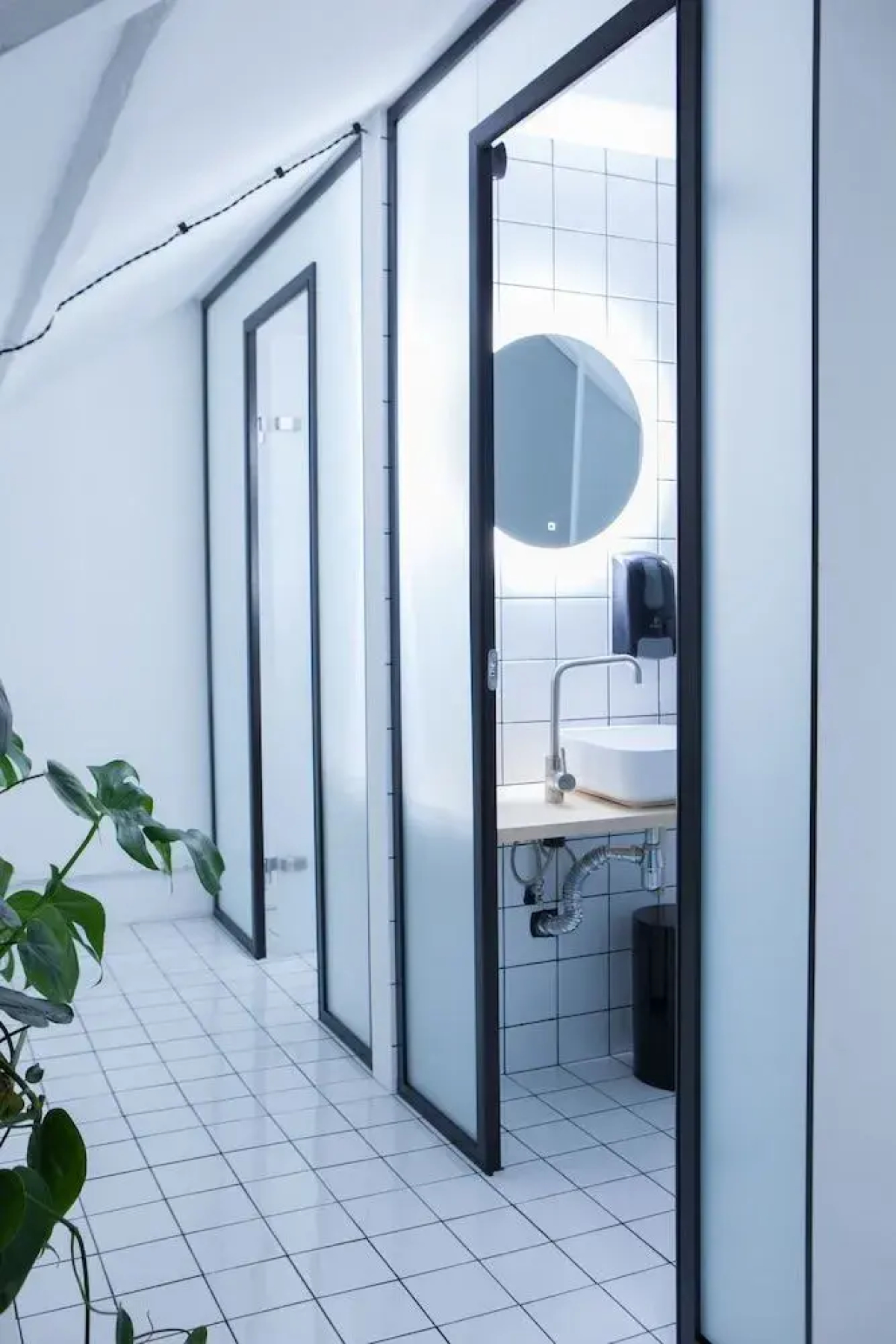 Botanist Hostel