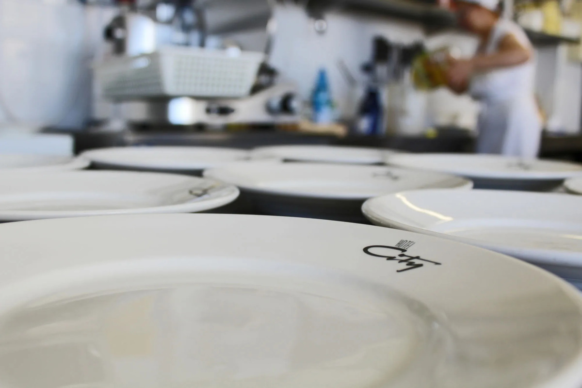 Hotel City Beach Resort