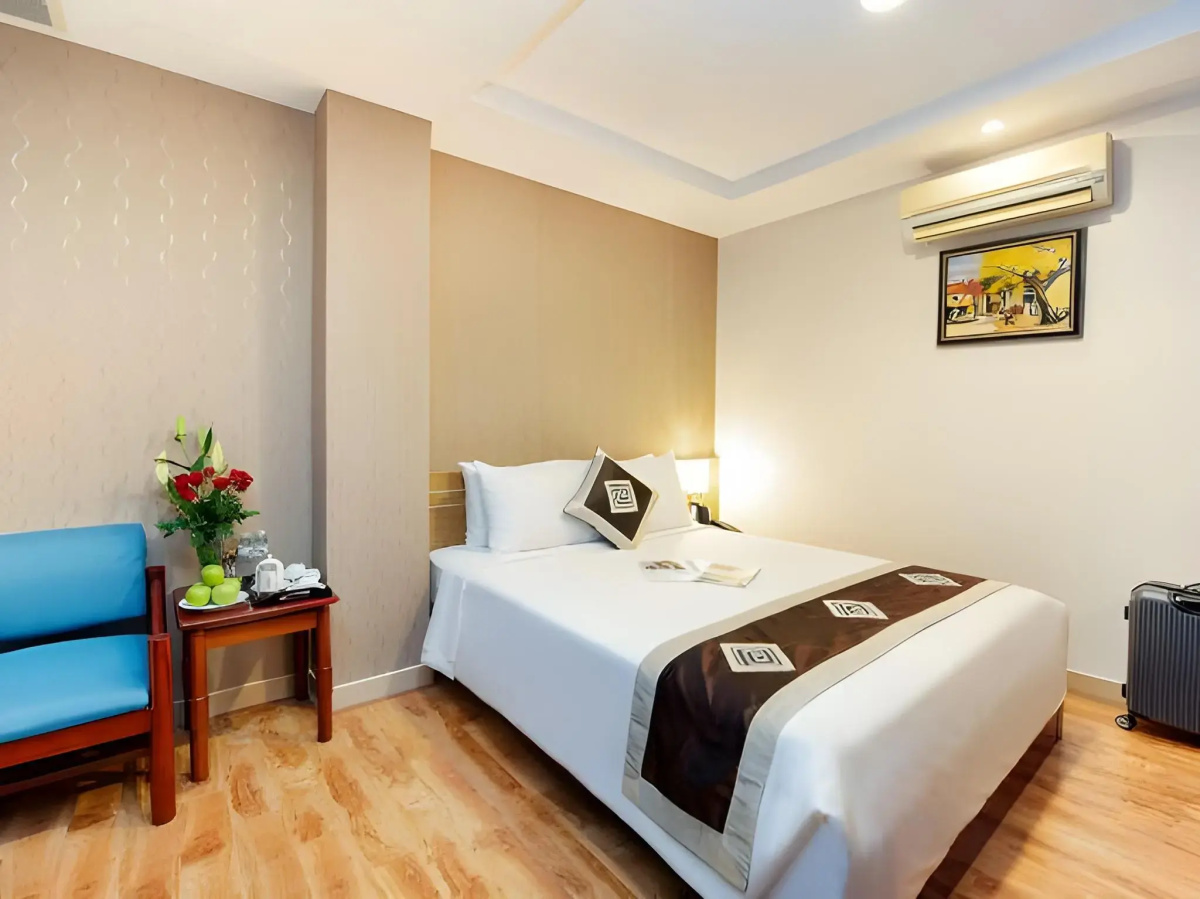 Eden Garden Hotel