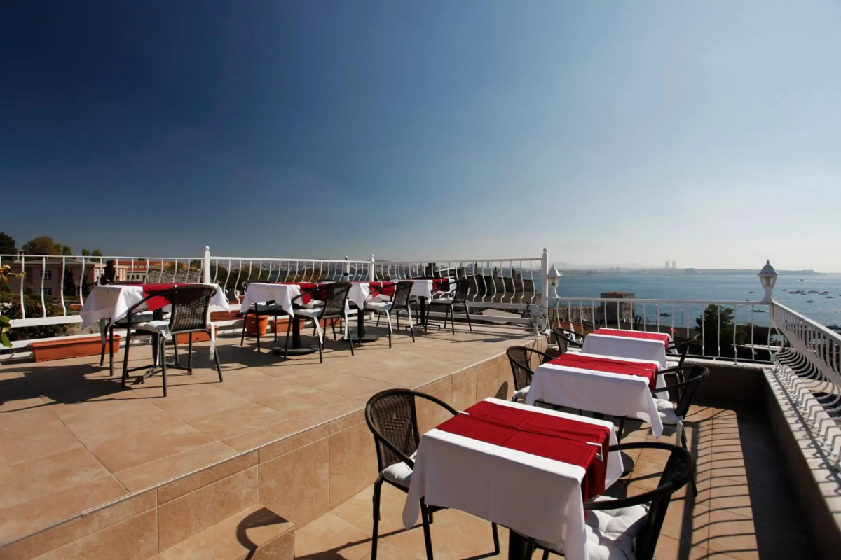 Spinel Hotel - Old City