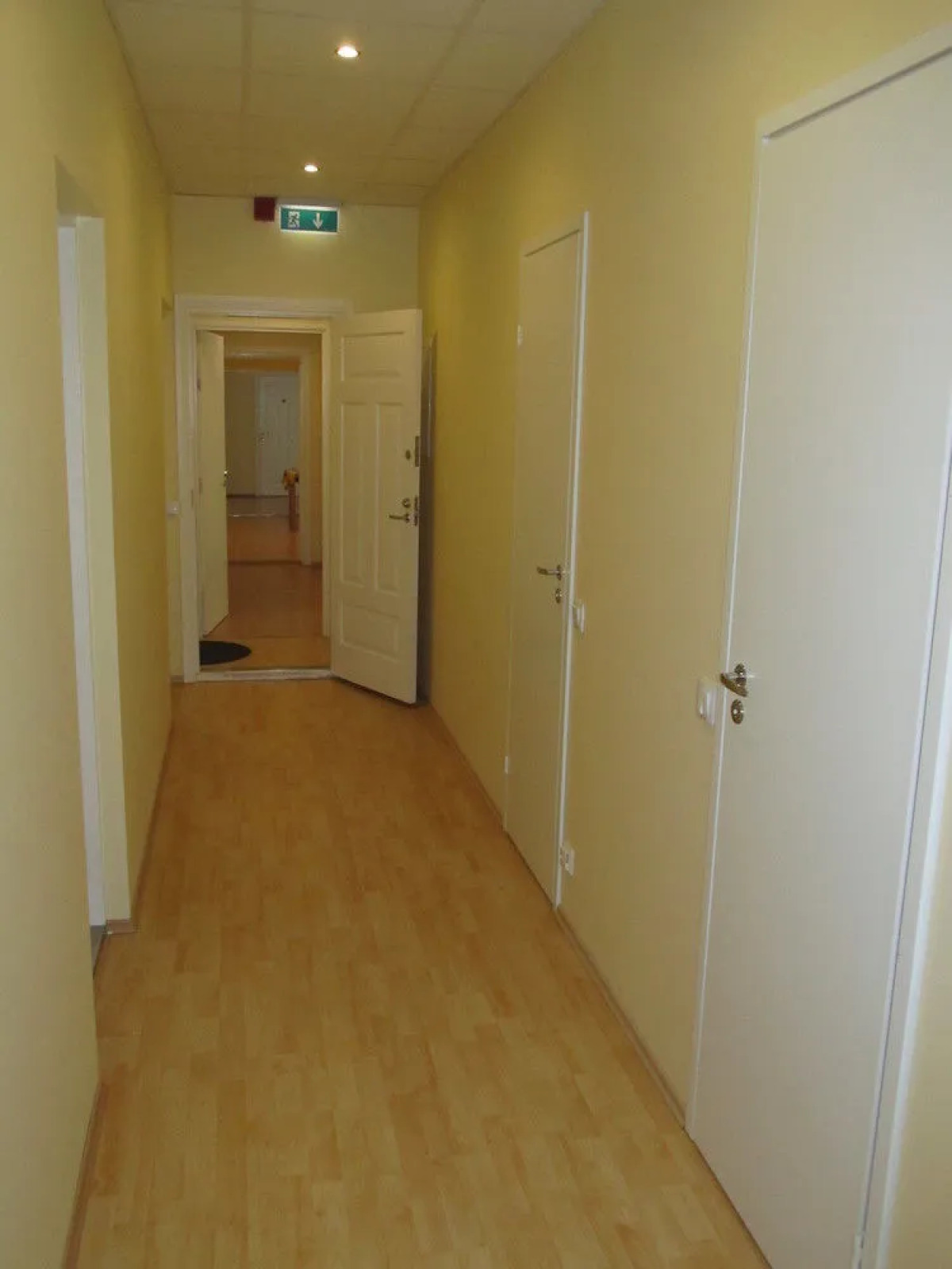 Kaupmehe Guest House