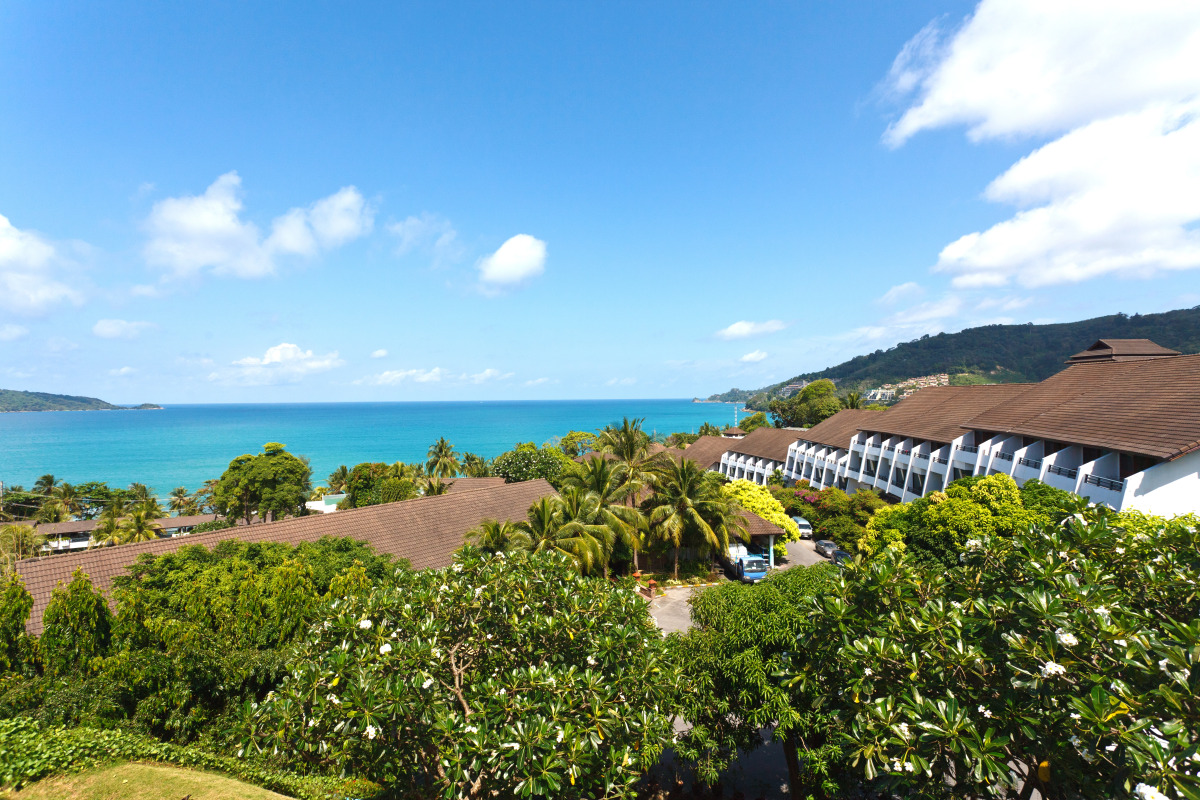 Diamond Cliff Resort & Spa, Patong Beach