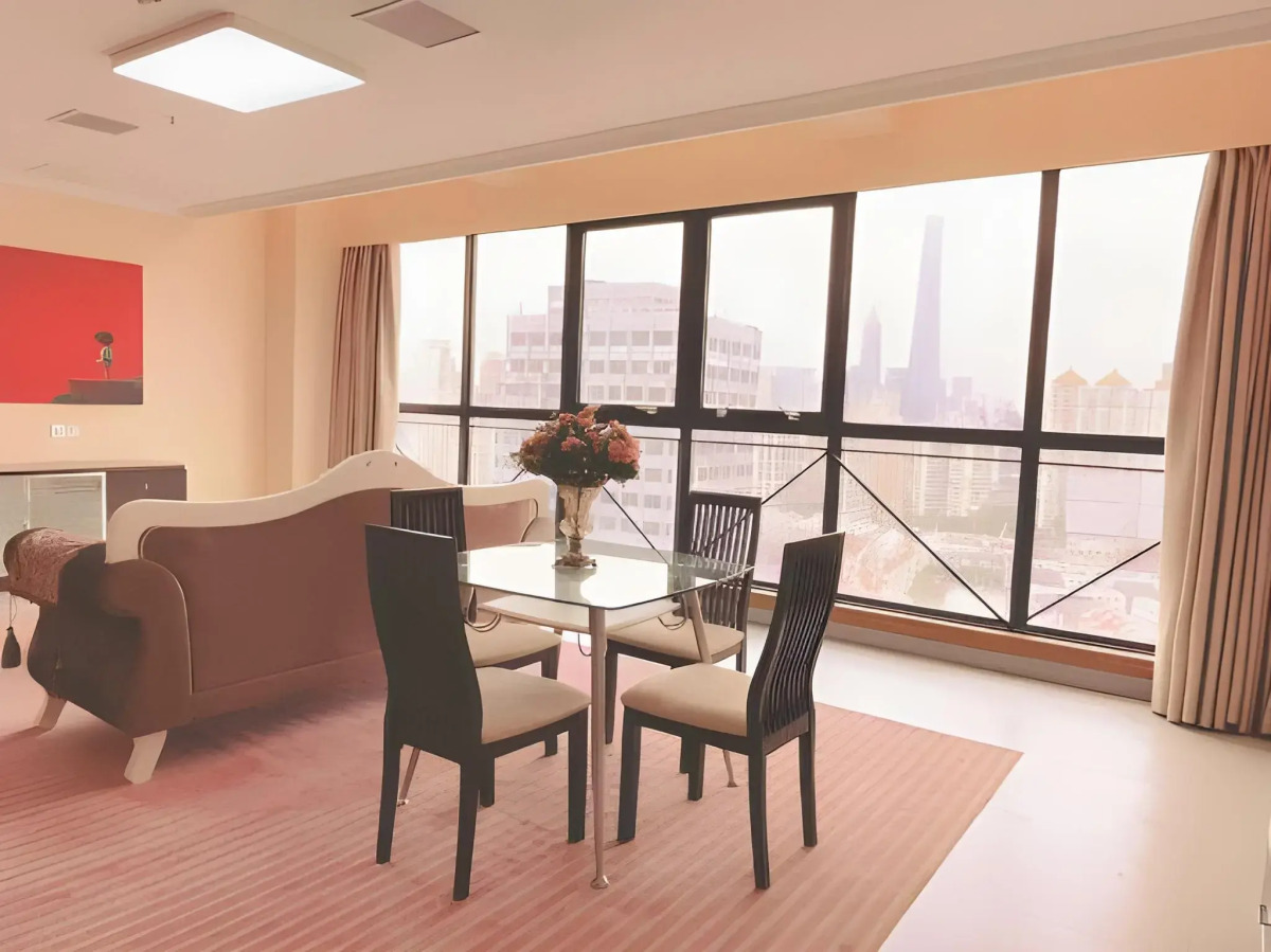 Magnificent International Hotel