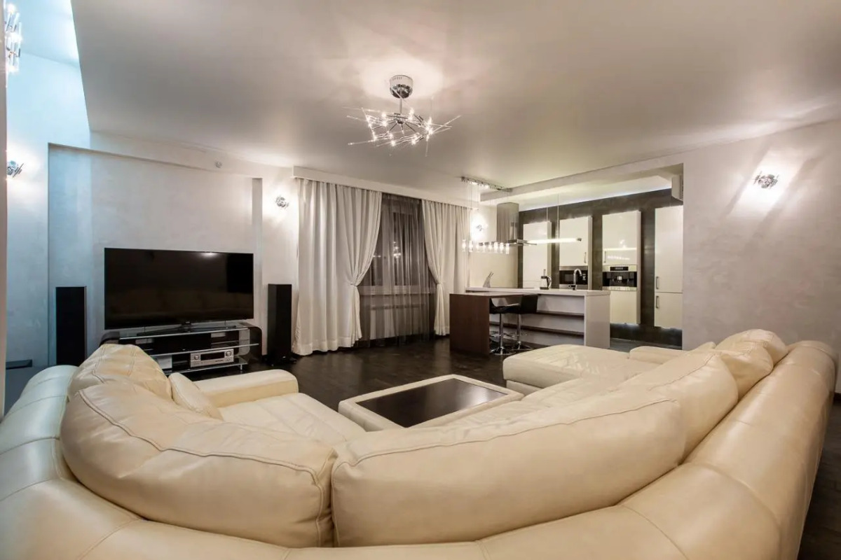 Fortnight (Фортнайт) на шоссе Хорошевское 16/2