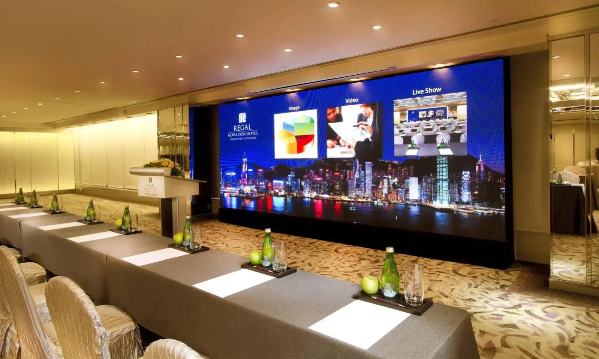 Regal Kowloon Hotel