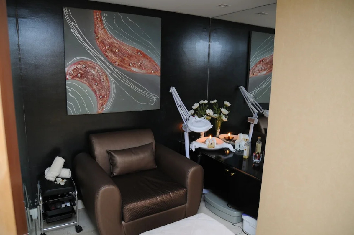 Mercure Gold Hotel Jumeirah Dubai by Accor